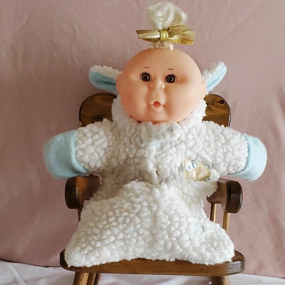 Vintage 1991 Cabbage Patch Kid Adorable Little Girl Lamb - Picture 1 of 8